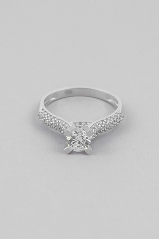 Solitaire Ring with Zircon