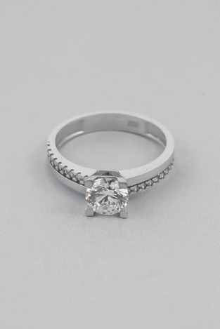 Solitaire Ring with Zircon